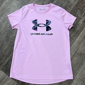 YXL Under Amour Loose fit